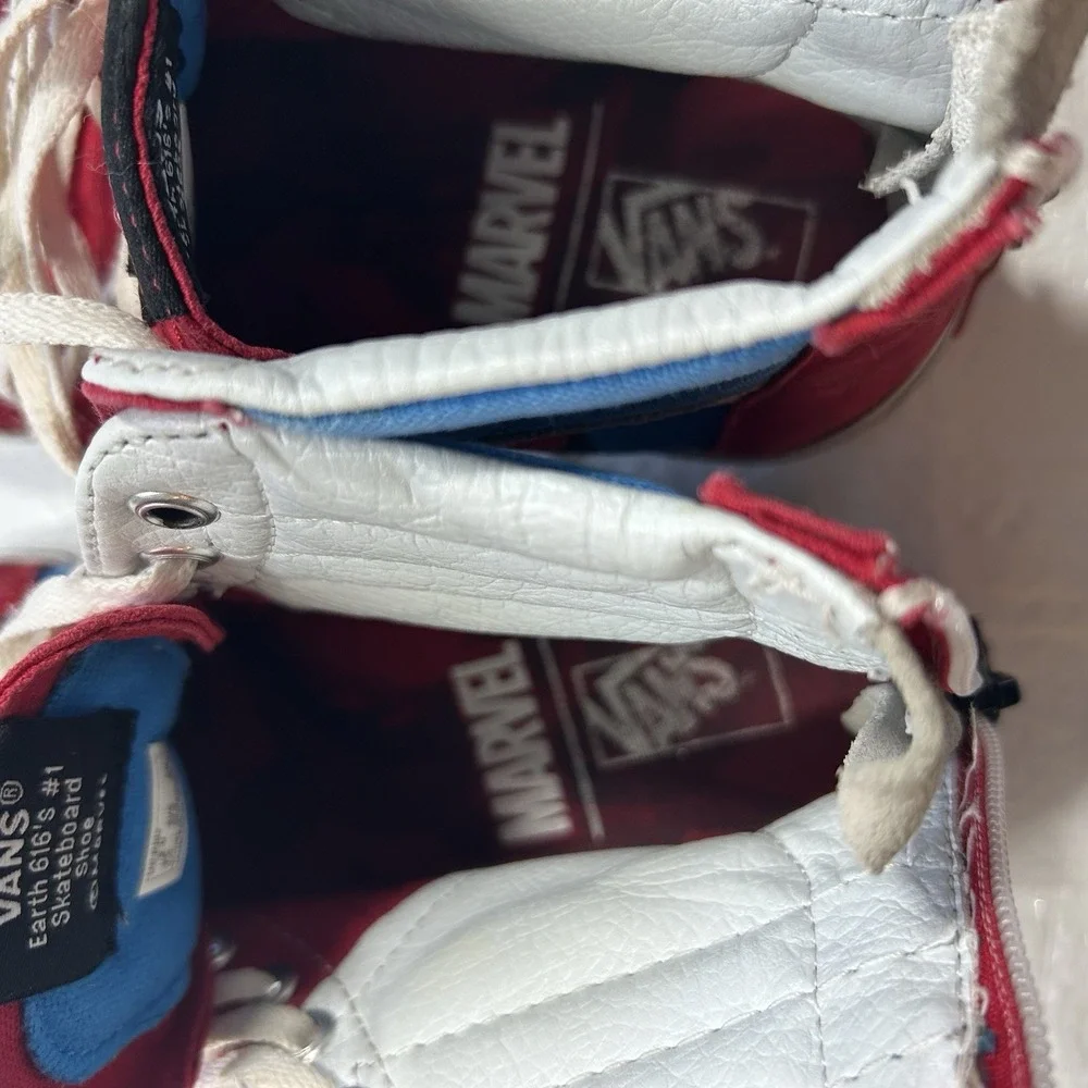 Vans x Marvel Spider-Man Sk8-Hi Zip High Top Sneakers - Kids Size 2.0 (Red/Blue)